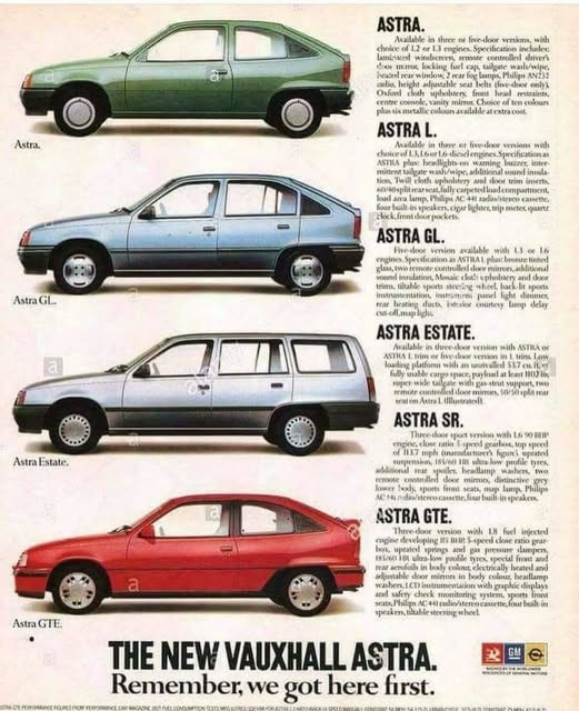 Pode ser uma imagem de carro e texto